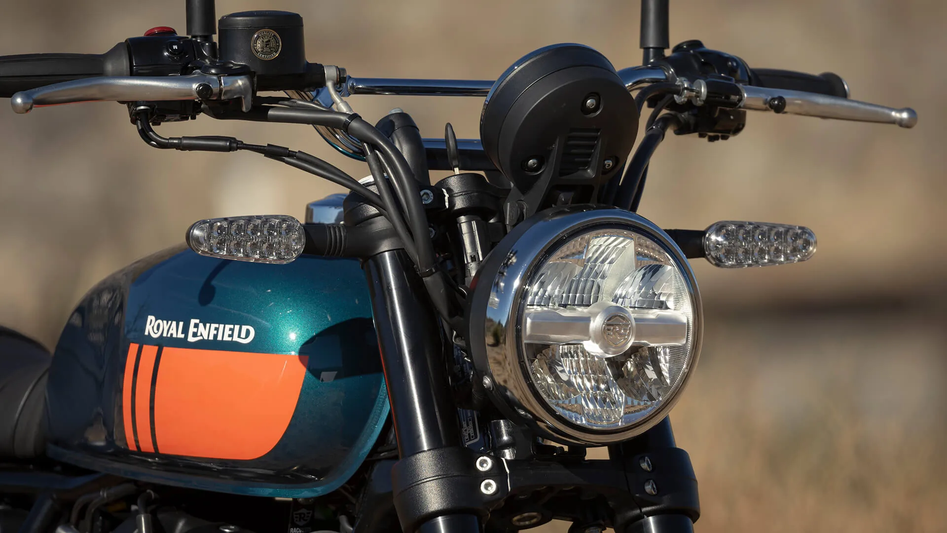 Royal Enfield Bear 650 – fotografie z galerie 1